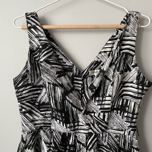 Coldwater Creek Black Abstract Stripe Fit Flare Sleeveless Midi Dress Size 10 - Picture 8 of 11